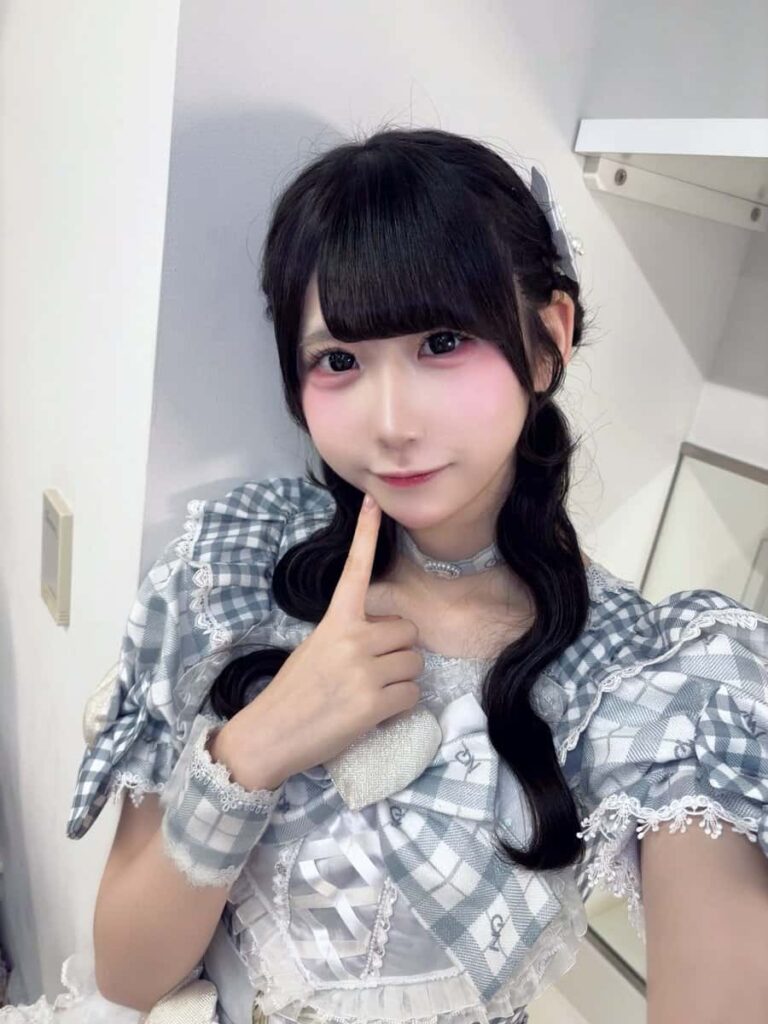 透明 くりあ(とまり くりあ)【白色】プロフィール｜iON!【アイオン】