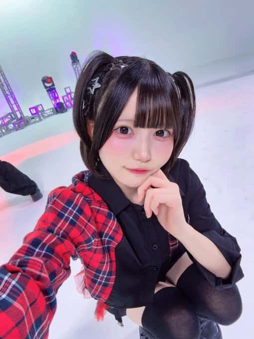 名雲 めんま(なくも めんま)【水色】プロフィール|iON!【アイオン】画像