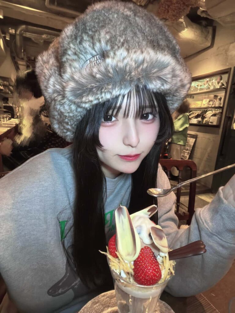 苺川えくぼ(まいせんえくぼ)【サポートメンバー加入！】【ピンク】プロフィール｜iON!【アイオン】