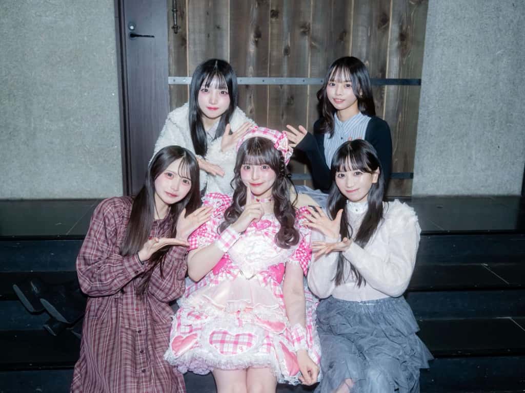 苺川えくぼ(まいせんえくぼ)【サポートメンバー加入！】【ピンク】プロフィール｜iON!【アイオン】