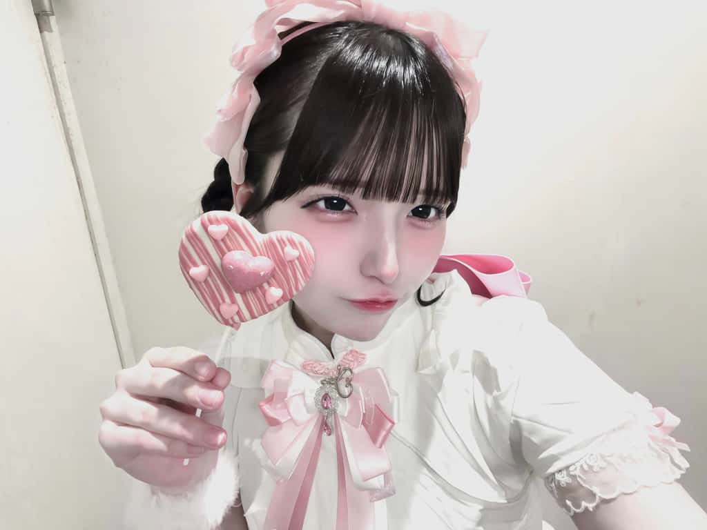 苺川えくぼ(まいせんえくぼ)【サポートメンバー加入！】【ピンク】プロフィール｜iON!【アイオン】