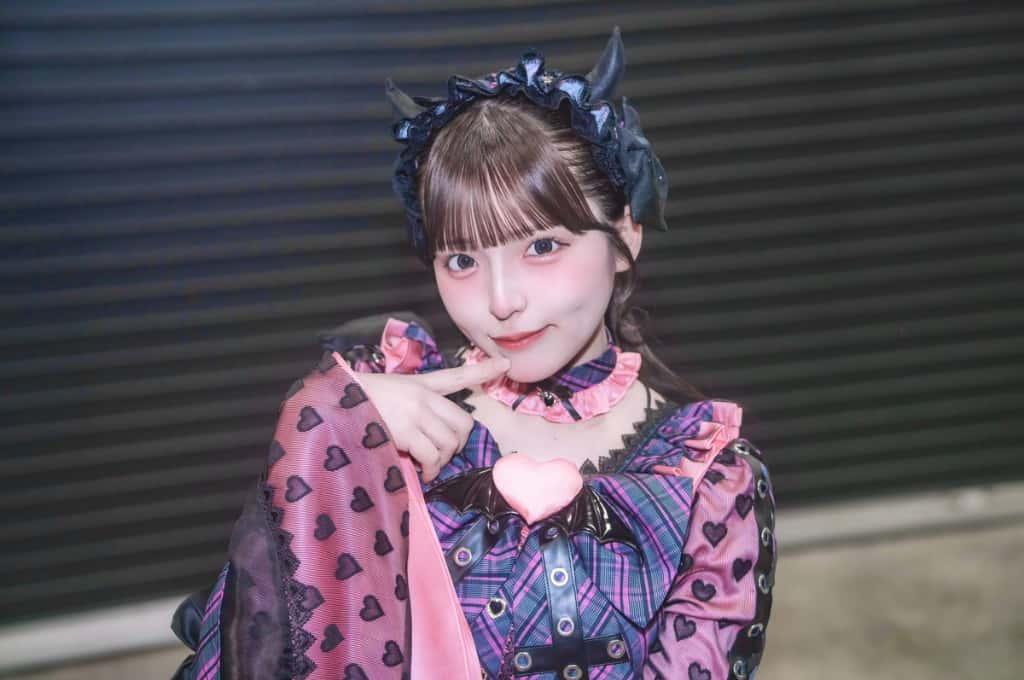 苺川えくぼ(まいせんえくぼ)【サポートメンバー加入!】【ピンク】プロフィール|iON!【アイオン】