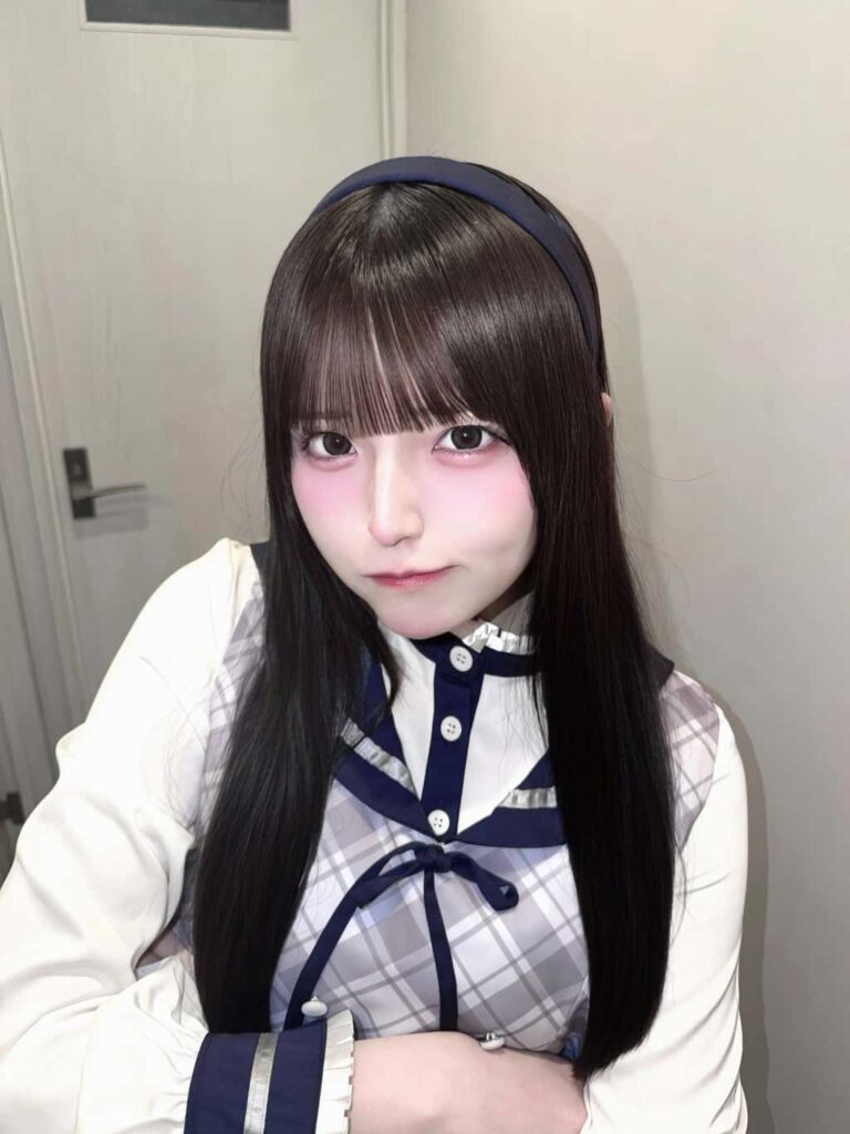 苺川えくぼ(まいせんえくぼ)【サポートメンバー加入!】【ピンク】プロフィール|iON!【アイオン】