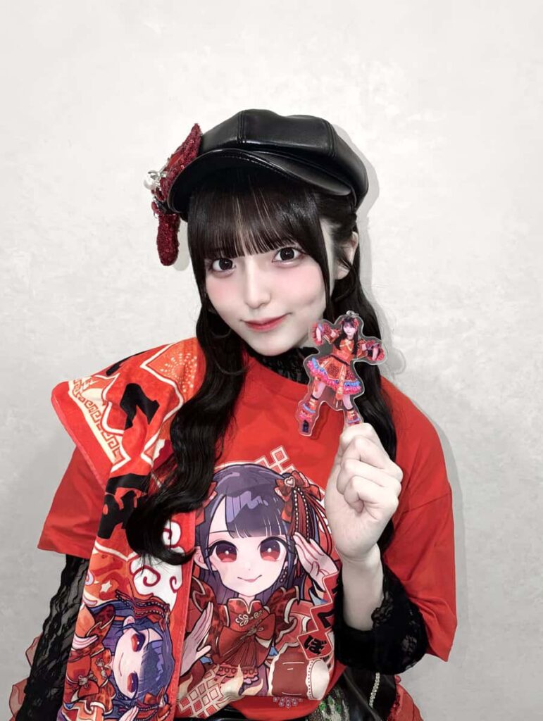 苺川えくぼ(まいせんえくぼ)【サポートメンバー加入！】【ピンク】プロフィール｜iON!【アイオン】