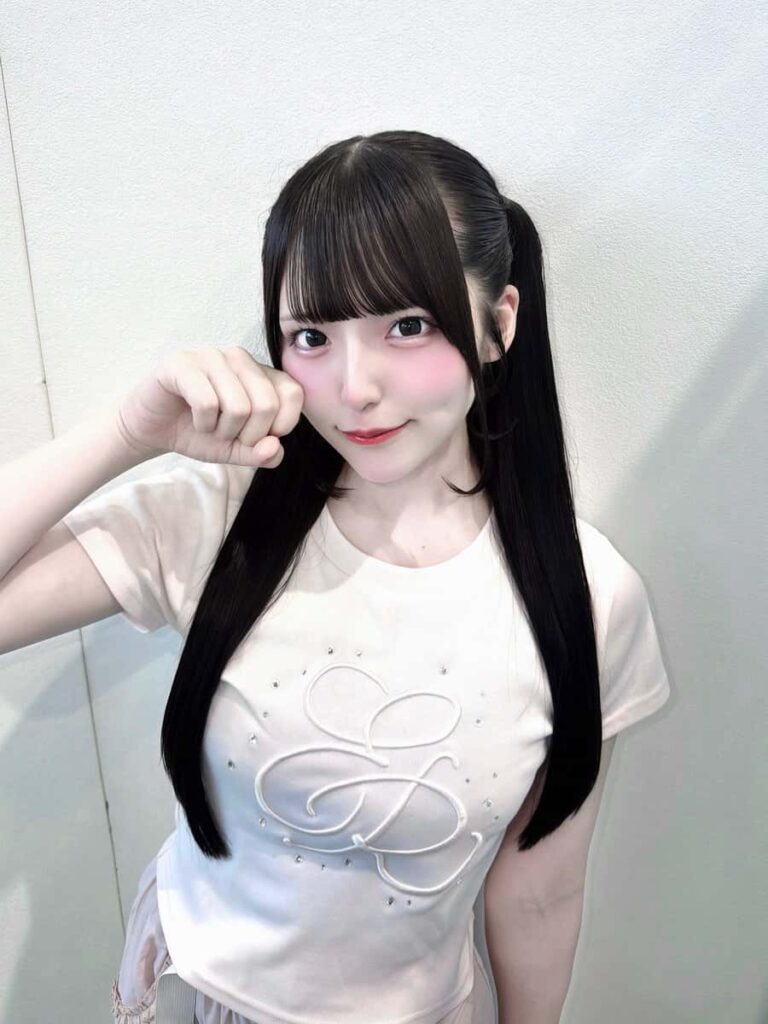 苺川えくぼ(まいせんえくぼ)【サポートメンバー加入！】【ピンク】プロフィール｜iON!【アイオン】