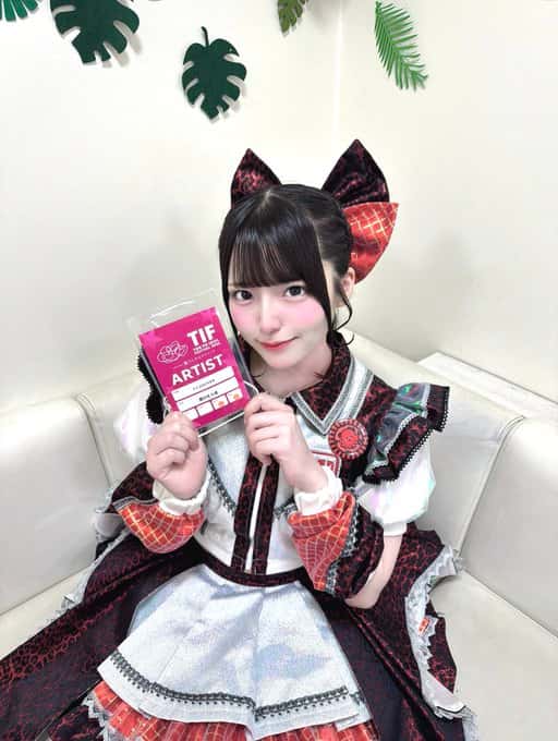 苺川えくぼ(まいせんえくぼ)【サポートメンバー加入！】【ピンク】プロフィール｜iON!【アイオン】